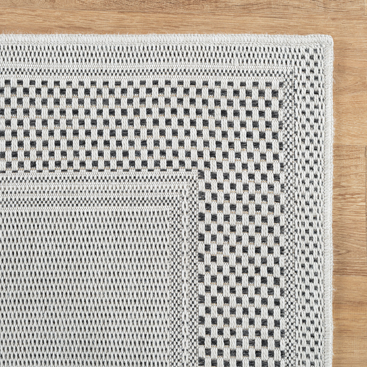 Fiora Bone 6 Jute-Look Rug | Indoor/Outdoor Elegance