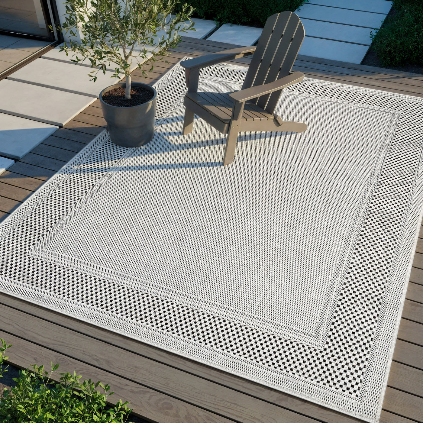 Fiora Bone 6 Jute-Look Rug | Indoor/Outdoor Elegance