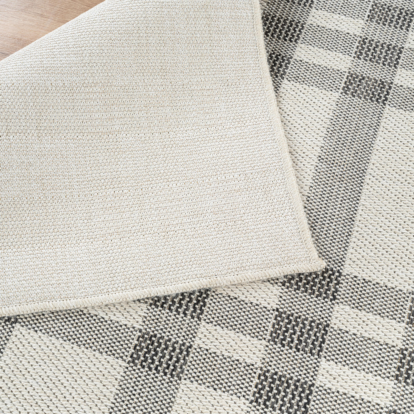 Fiora Bone 7 Jute-Look Rug | Indoor/Outdoor Elegance