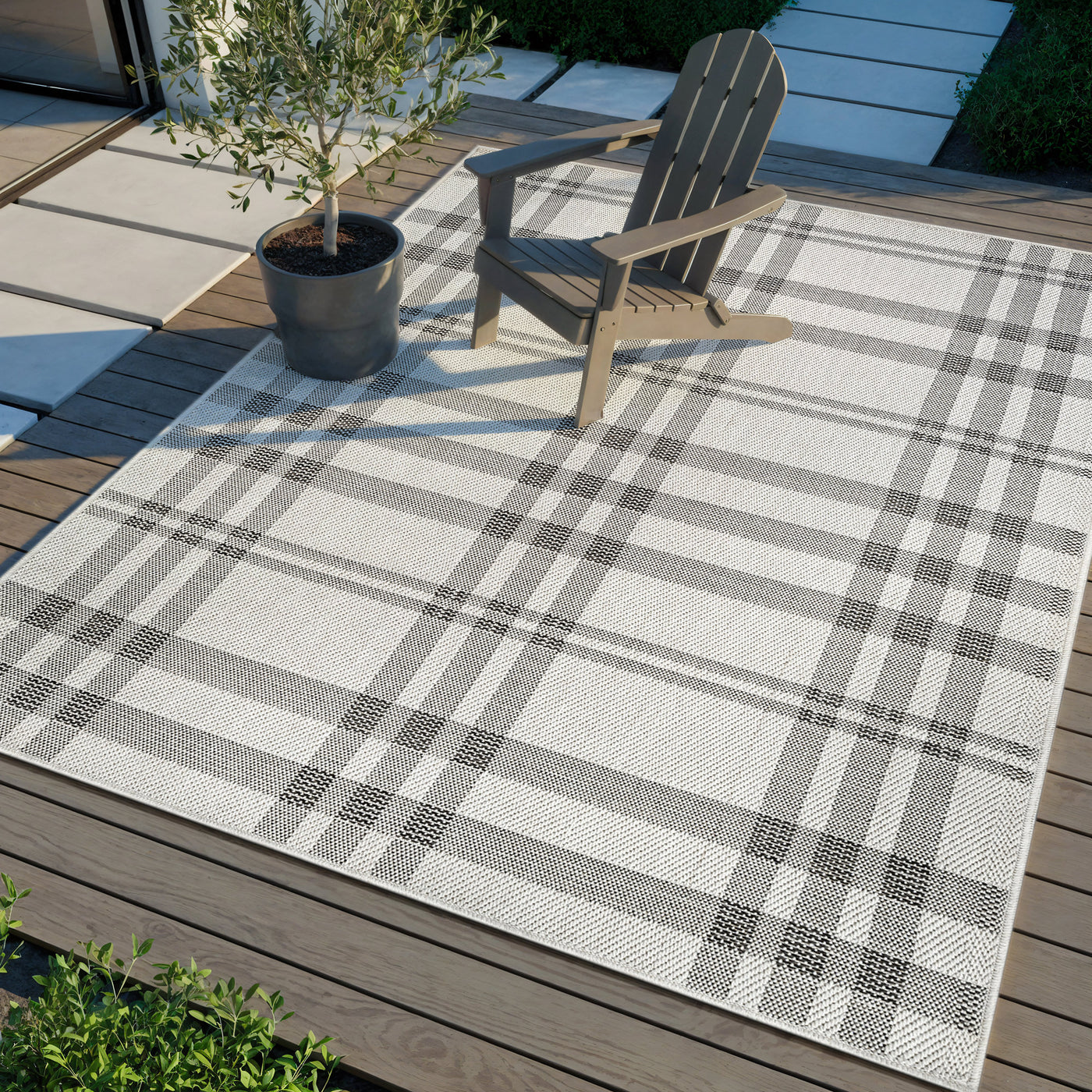 Fiora Bone 7 Jute-Look Rug | Indoor/Outdoor Elegance