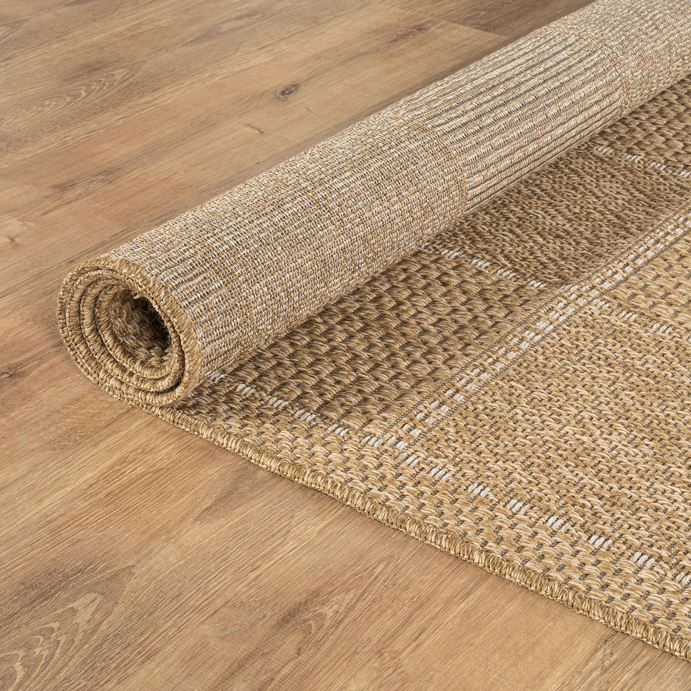 Royce Natural 5 Rug | Fade-Resistant Indoor/Outdoor