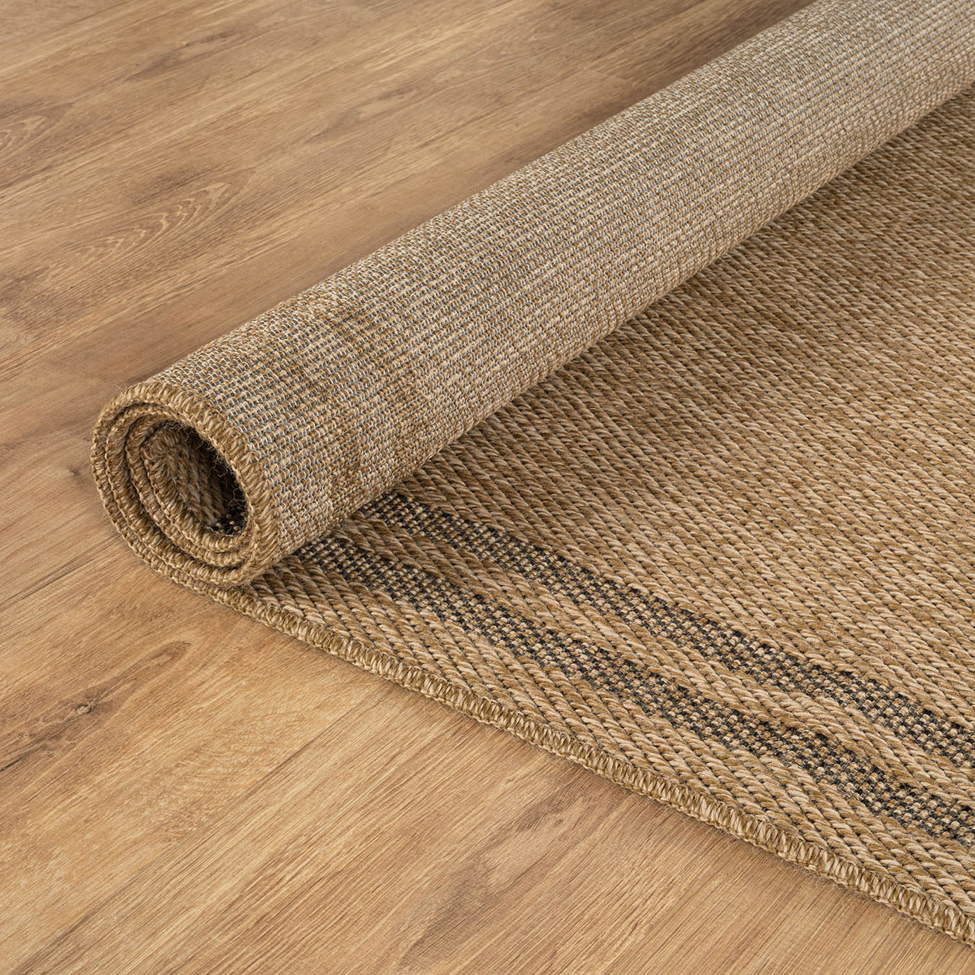Woolen Natural 7 Indoor/Outdoor Rug | Rustic Jute Style